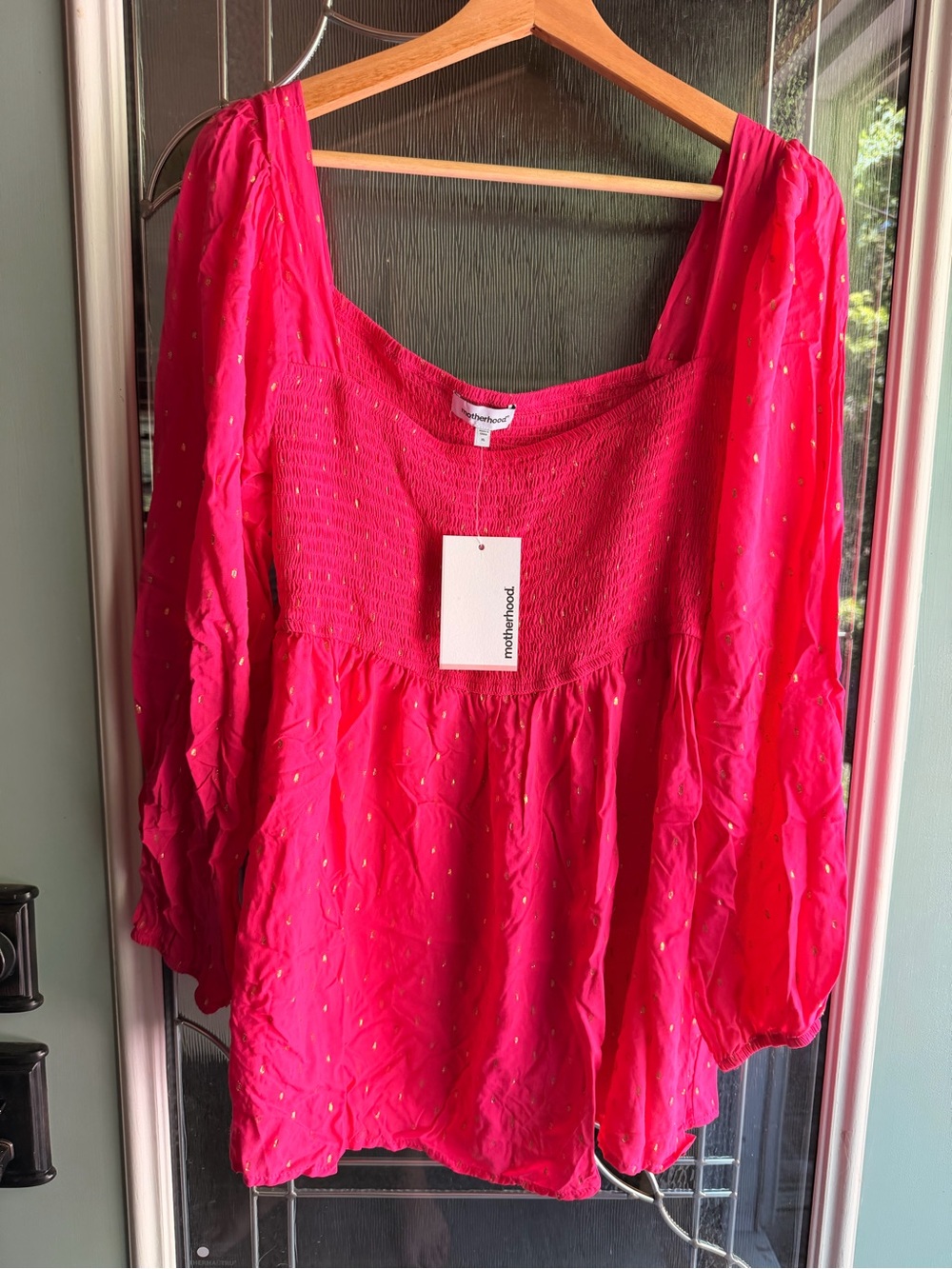 motherhood Maternity Hot Pink Smocked Peasant Maternity Top nwt lightweight